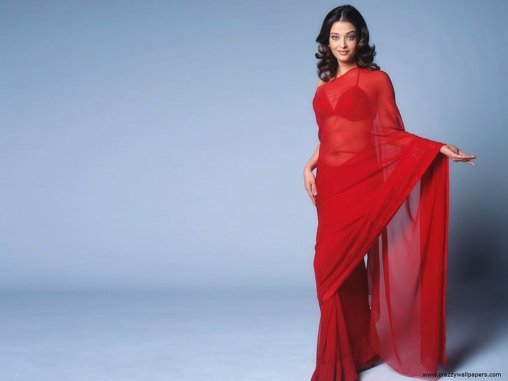 Aishwarya rai in Saree, red, one person, young adult, standing