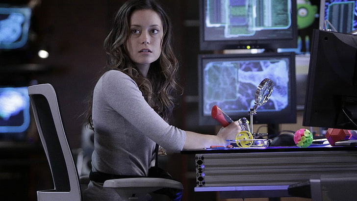 women's gray top, Summer Glau, actress, brunette, one person