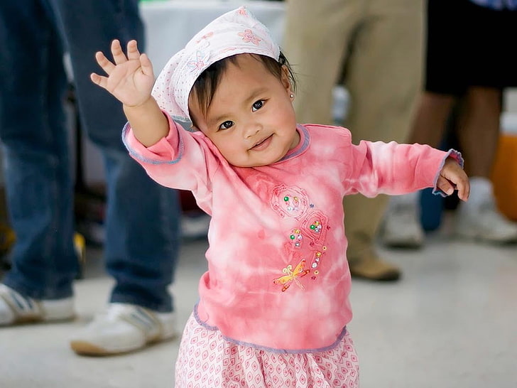 Asian Baby, girl's pink crew-neck long-sleeved shirt, childhood, HD wallpaper