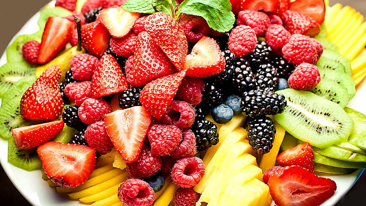 berry, strawberry, fruit, food, produce, sweet, dessert, strawberries, HD wallpaper