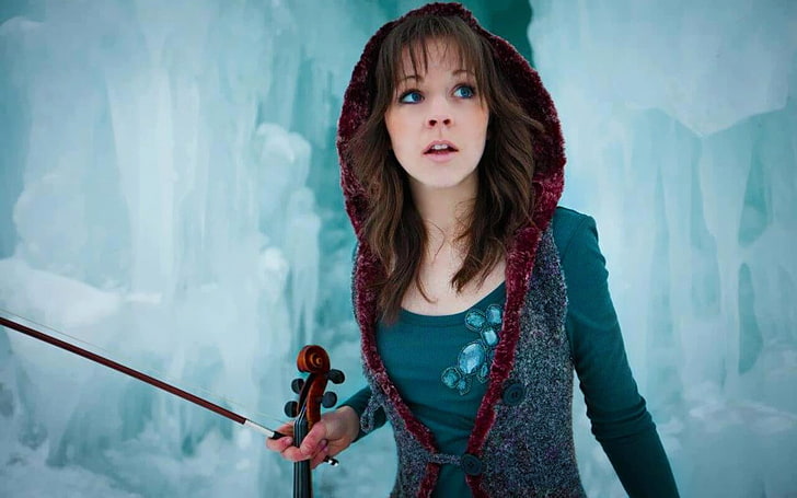 Lindsey Stirling, violin, musician, women, one person, front view