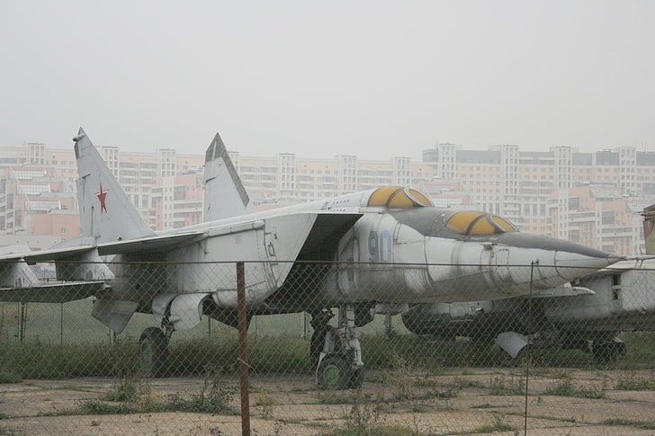 white jet plane, mig-25, jet fighter, Soviet Union, Mikoyan MiG-25