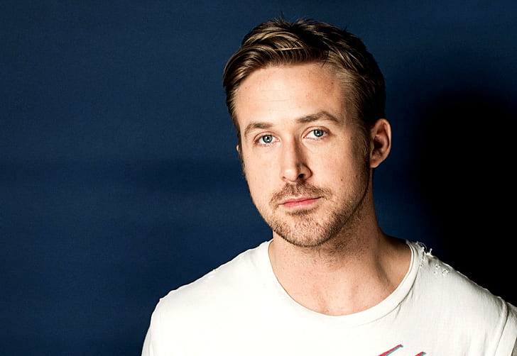 ryan gosling, actor, celebrity, look, men's white crew neck shirt, HD wallpaper