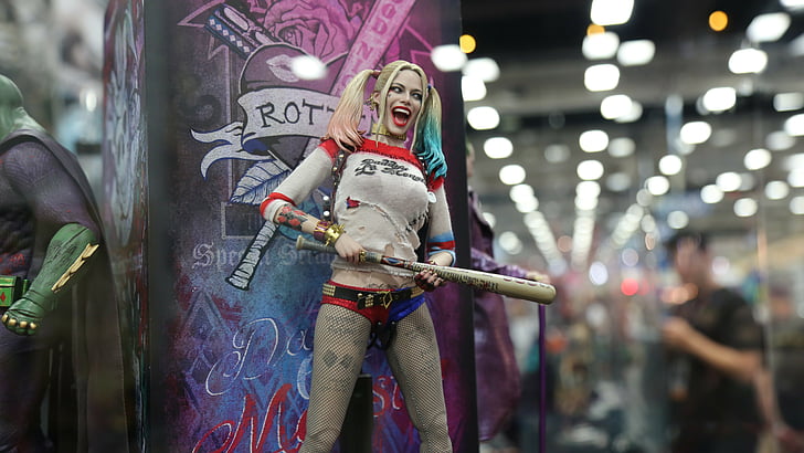 HD wallpaper: selective focus photography of Harley Quinn figurine, Suicide  Squad | Wallpaper Flare