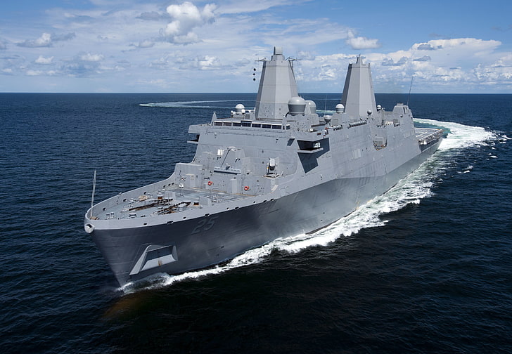 gray battle ship, sea, type, landing, helicopter, &quot;San Antonio&quot;