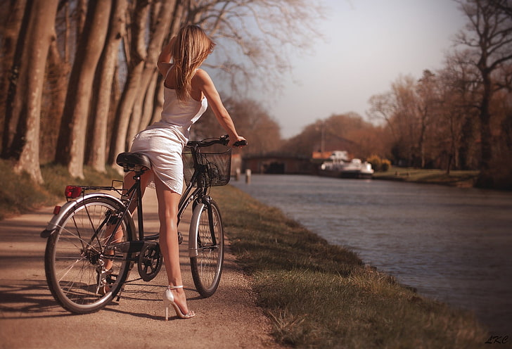 women's white dress, blonde, high heels, women outdoors, bicycle