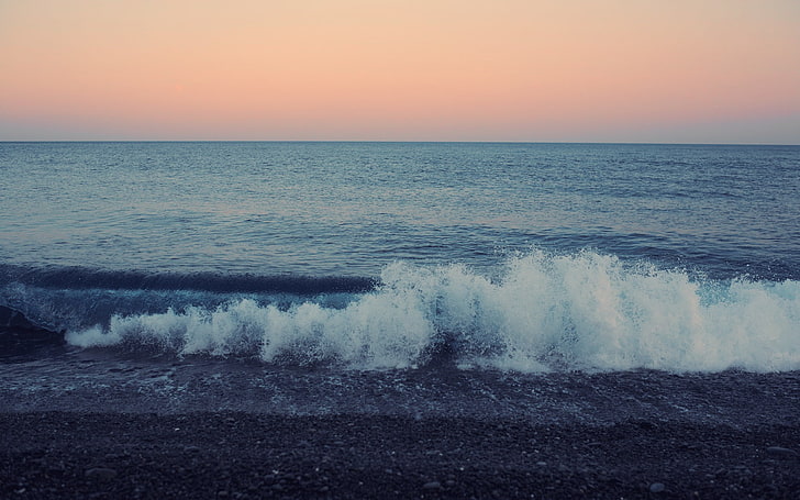 coast, sea, horizon, waves, gravel, sky, water, horizon over water, HD wallpaper