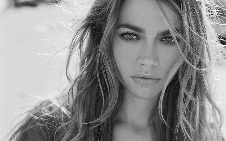 Denise Richards Black and White, actress, HD wallpaper