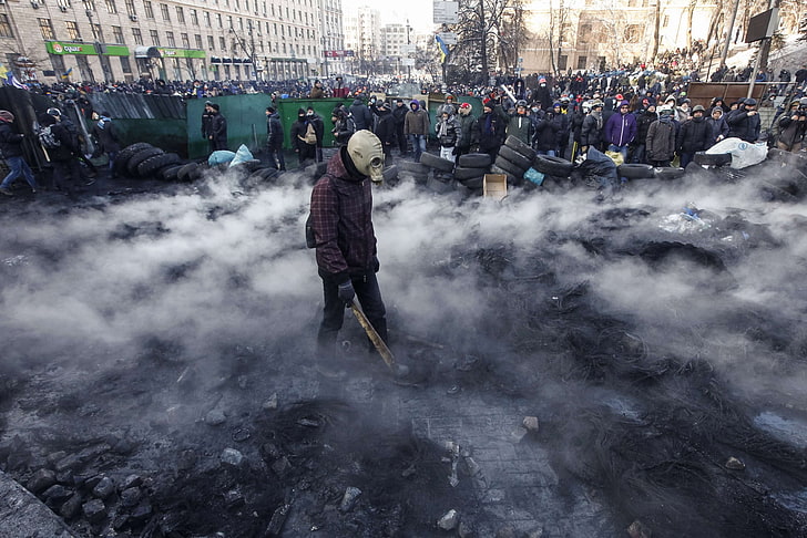 grey gas mask, Ukraine, Ukrainian, Maidan, Kyiv, real people