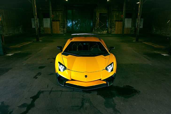 yellow car in caragge, Lamborghini Aventador SV, Superveloce
