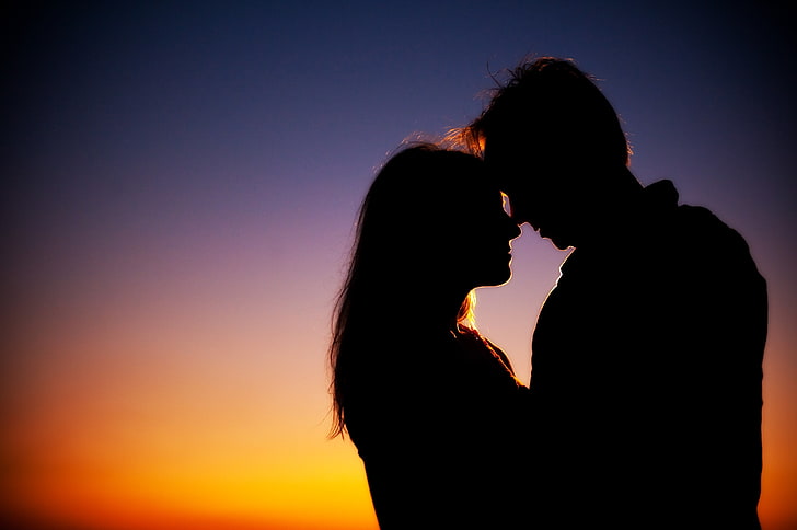 silhouette photo of man and woman, couple, silhouettes, love