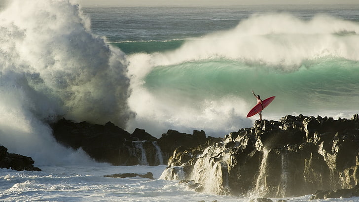 man on cliff near sea waves, landscape, surfers, rock, coast, HD wallpaper