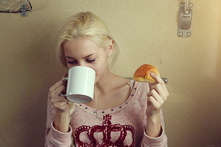 morning, blonde, women, cup, food and drink, one person, young adult, HD wallpaper