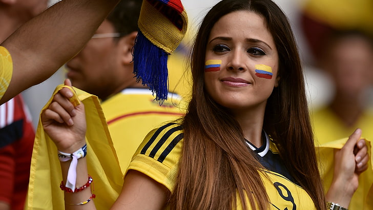 FIFA World Cup, women, Latinas, Colombian, smiling, adult, emotion