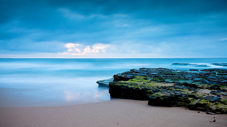 shoreline beside rock, coast, sky, horizon, sea, blue, sand, calm, HD wallpaper