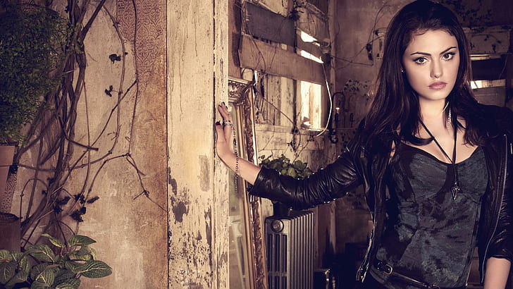 Phoebe Tonkin, women's black leather zip up jacket, celebrities (iii), HD wallpaper
