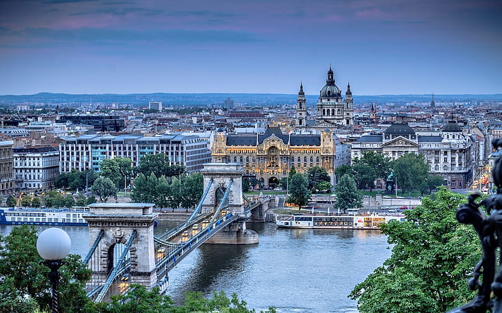 Budapest, Szechenyi Chain Bridge, Danube, river, city, architecture, brown and grey suspension bridge, HD wallpaper