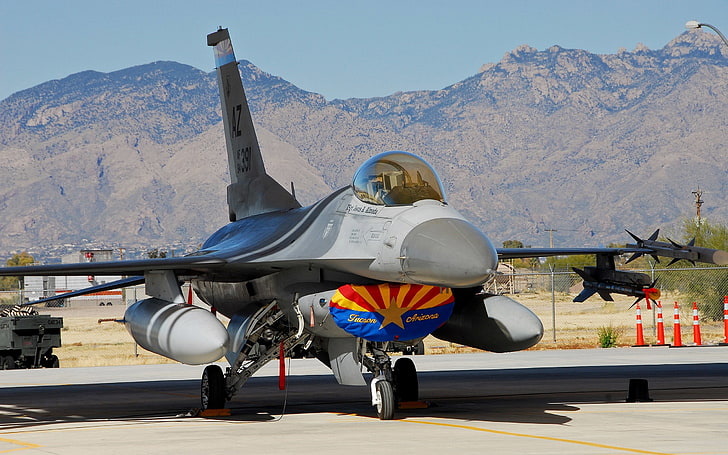 black and gray motor scooter, General Dynamics F-16 Fighting Falcon, HD wallpaper