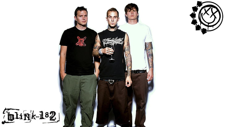 Blink 182 poster, blink-182, tattoo, t-shirts, goblet, belts, HD wallpaper