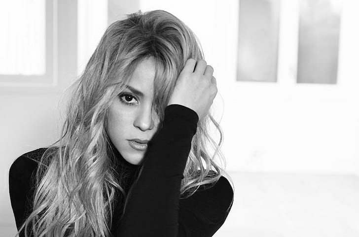 Shakira, singer, grayscale of woman, blonde, black and white