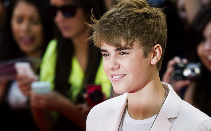 Justin Bieber, singer, young, celebrity, people, group Of People