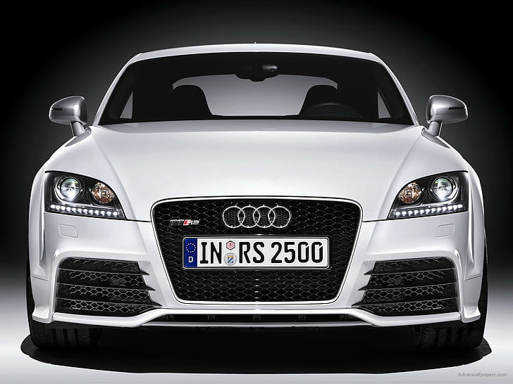 2010 Audi TT RS Coupe 2