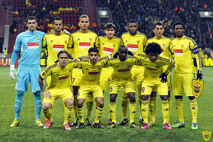men's yellow soccer jersey, people, lawn, football, club, face, HD wallpaper