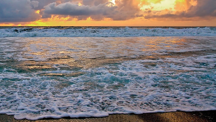 photo of sea, landscape, sunset, beach, waves, water, sky, scenics - nature
