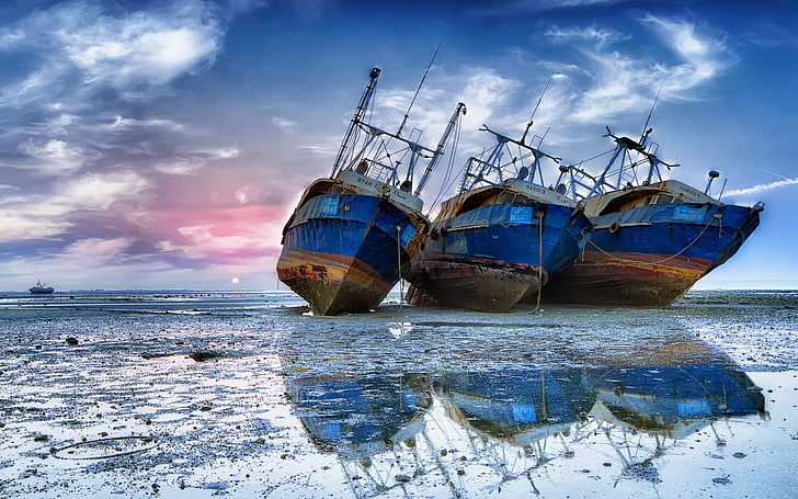 three blue ships, fishing, cold, sky, sea, beach, boat, clouds