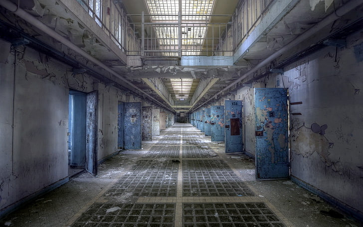 gray concrete building, prisons, abandoned, architecture, indoors, HD wallpaper
