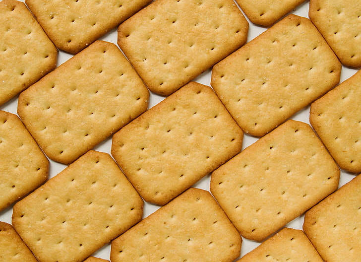 octagonal crackers, cookies, salty, background, bricks, food, HD wallpaper