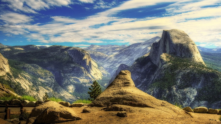 landscape photo of mountain and rocks, Yosemite National Park