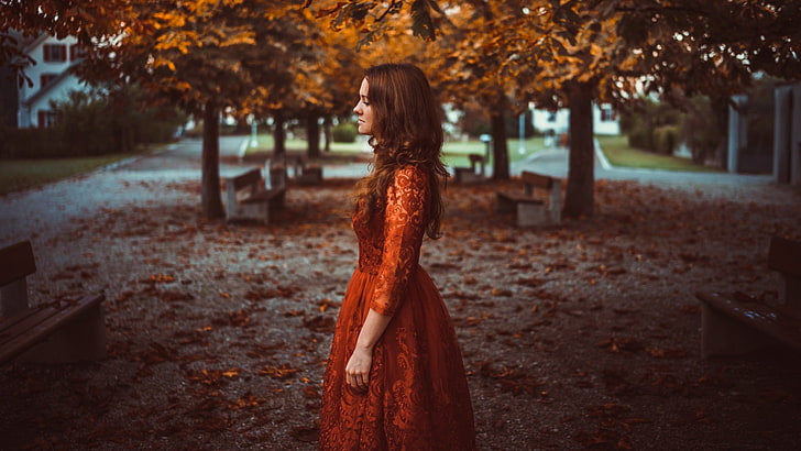fall, park, dress, women, model, women outdoors, DAVALI Photography