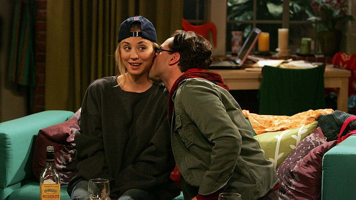 women's black sweater, Kaley Cuoco, The Big Bang Theory, Leonard Hofstadter