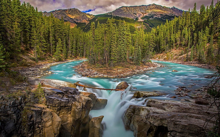 Waterfall In Canada Sunwapta Falls Jasper National Park Alberta Images For Wallpaper Nature Beauty 3840×2400, HD wallpaper
