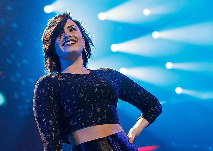 Live concert, Demi Lovato
