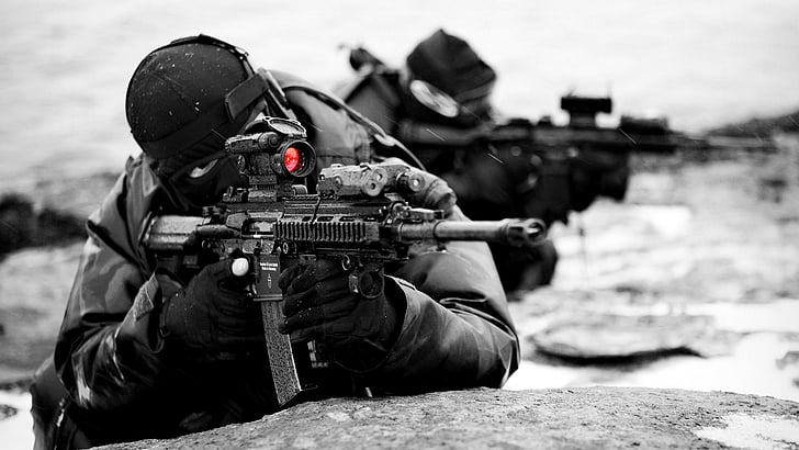 serviceman, worker, assault rifle, automatic firearm, automatic rifle, HD wallpaper
