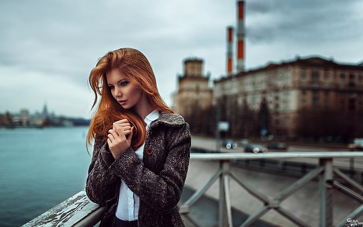 women's brown open cardigan, woman wearing black jacket and white top with beige building in background, HD wallpaper