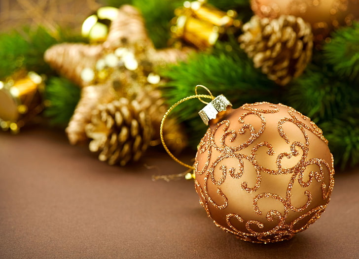 gold glass bauble, yellow, background, holiday, Wallpaper, toys, HD wallpaper