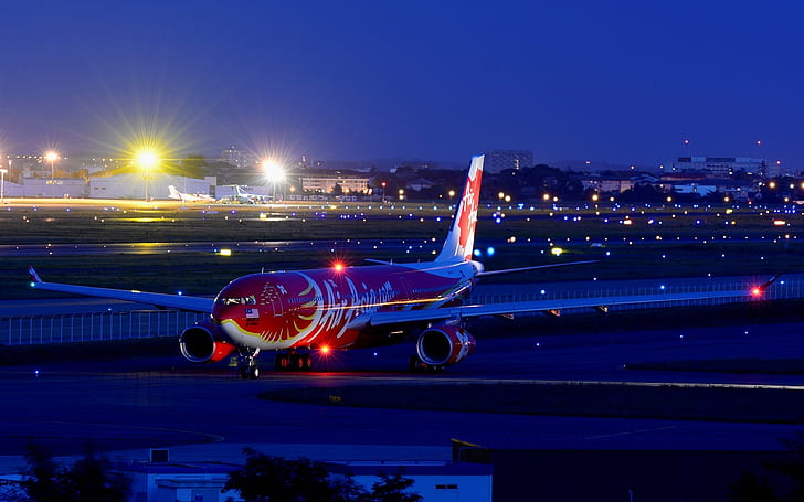 Airbus A330 Passenger Aircraft, airport, night, city, HD wallpaper