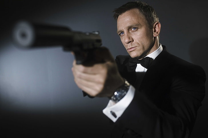 black suit jacket, agent, Daniel Craig, 007, James bond, gun