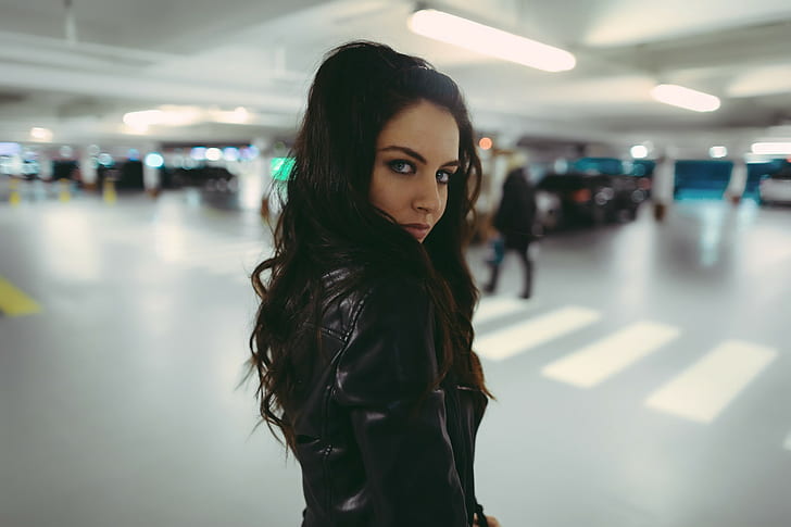 women, brunette, leather jackets, blue eyes, looking at viewer