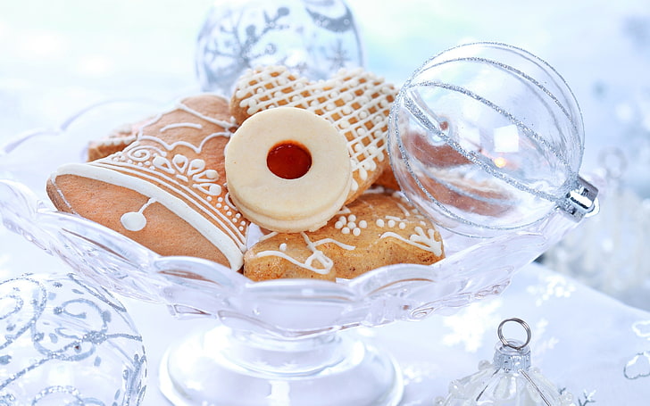 cookies, Christmas ornaments, bowls, food, food and drink, sweet food