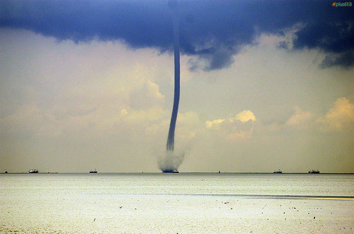 Tornado Storm Rain Disaster Nature Sky Waterspout Image Gallery, HD wallpaper