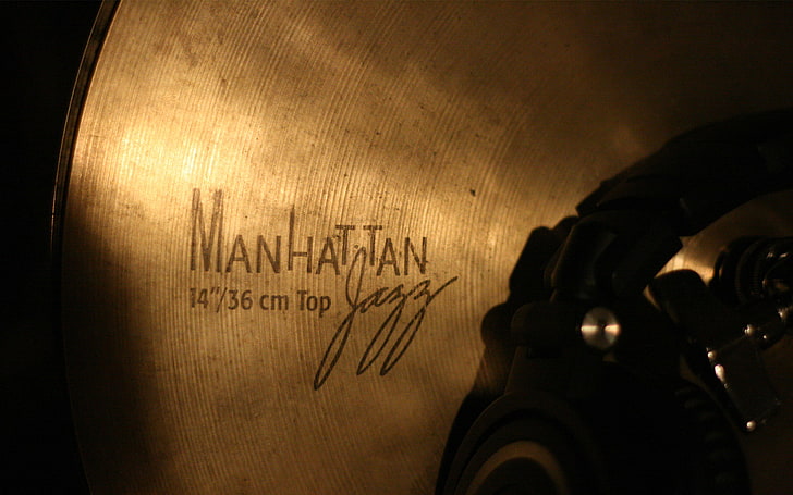 brass-colored Manhattan jazz cymbal, music, the inscription, plate, HD wallpaper