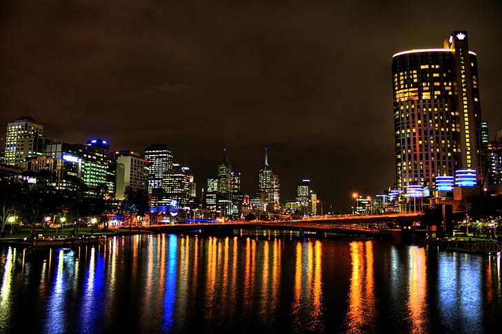 silhouette of city skyline during nighttime, melbourne, yarra river, melbourne, yarra river
