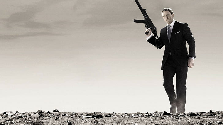 Quantum of Solace James Bond 007 Daniel Craig HD, man wearing black formal suit, HD wallpaper