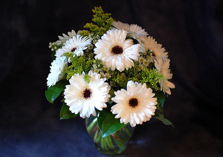 white Gerbera daisies centerpiece, flowers, bouquets, greens