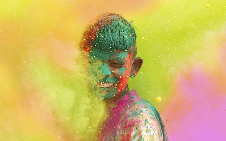 Boy Celebrate Holi Colour, men's purple and white top, Festivals / Holidays