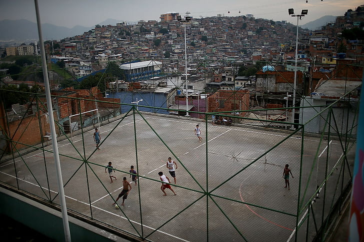 City, Street, Footballs, Favela, green steel cyclone fence, HD wallpaper